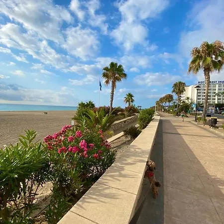 Apartment Golf & Sea Views *
